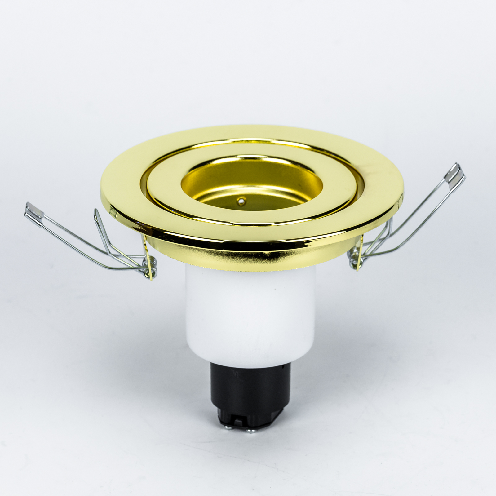Venus-Downlight-XXL-schwenkbare-Einbaustrahler-in-Gold-mit-E27-Fassung-saasil-22 Venus schwenkbare Einbaustrahler in Gold mit E27 Fassung – Stilvolle Beleuchtung für dein Zuhause